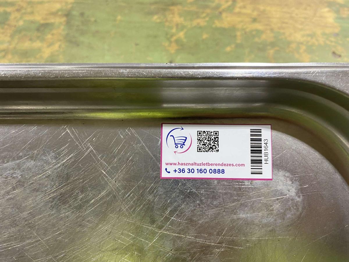 GN edény 1/1-040 – termékfotó jobb oldalról