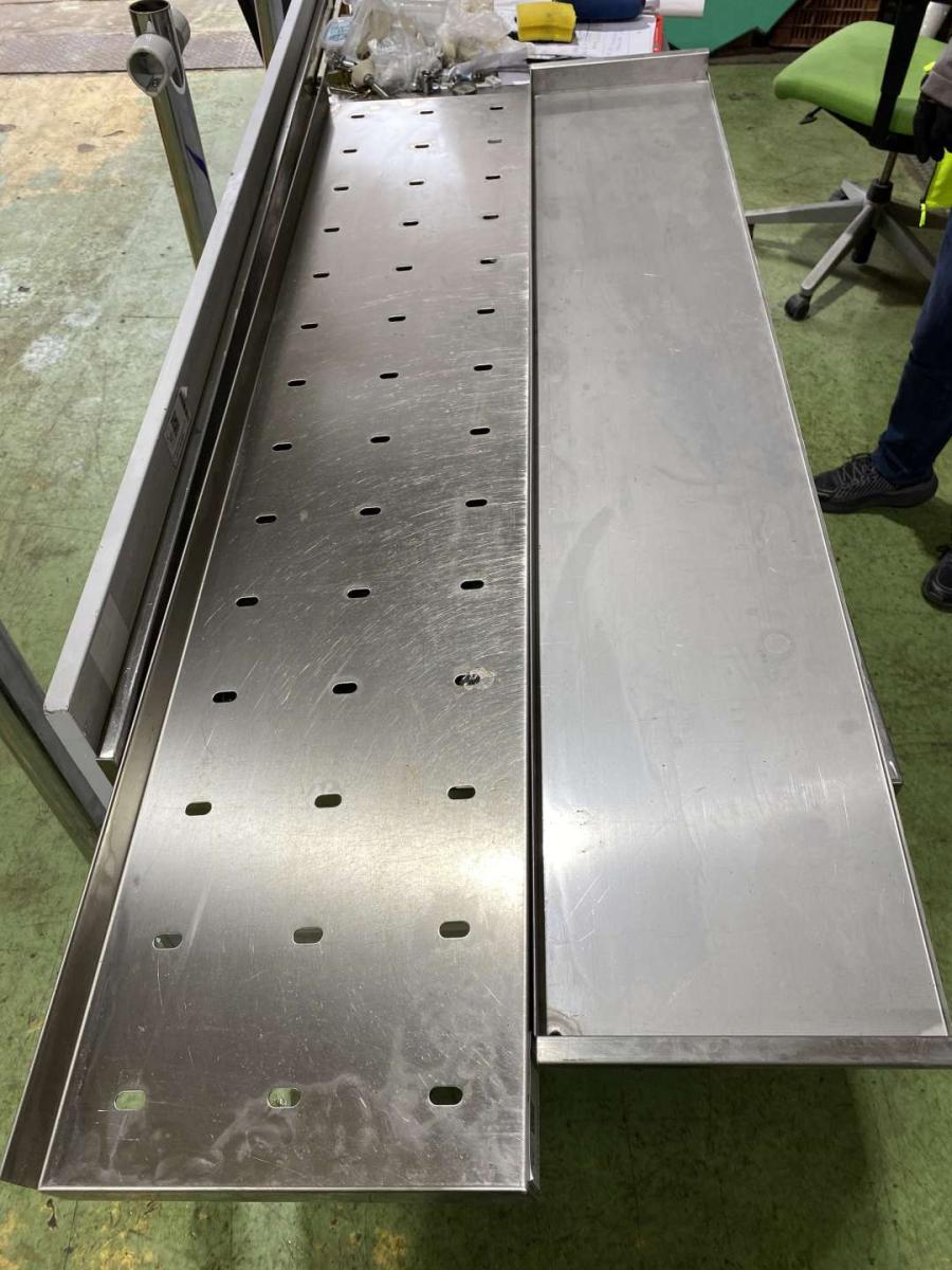 Rozsdamentes csepegtető polc 100*30 – termékfotó felülnézet