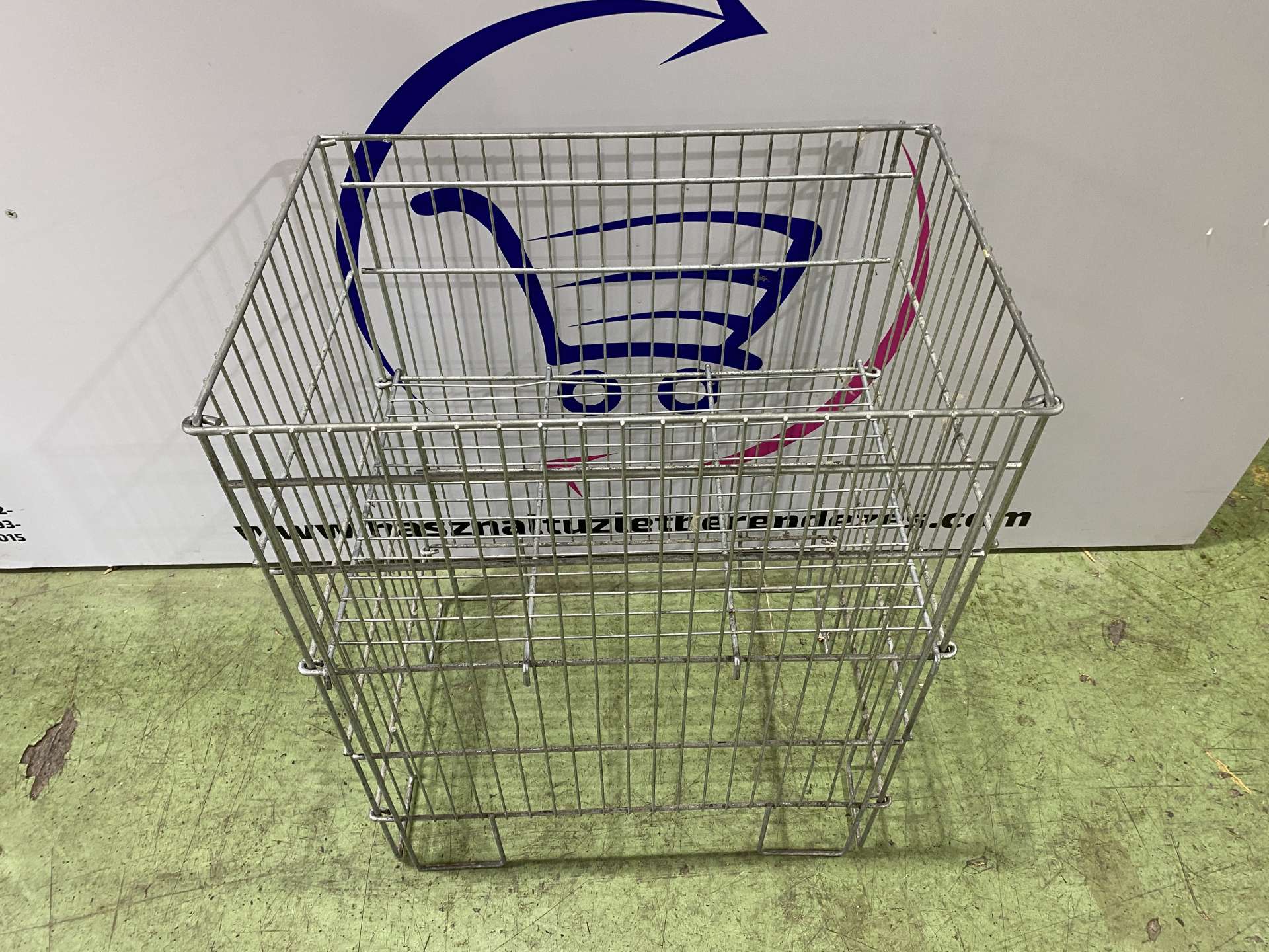Másodkihelyezés, összecsukható kosár