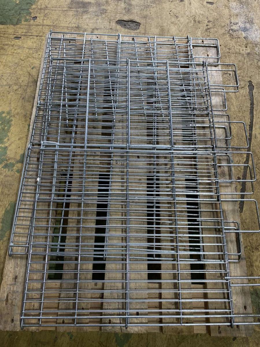 Másodkihelyezés, összecsukható kosár – termékfotó hátulról