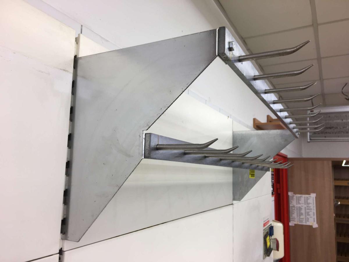 Horogsor, rozsdamentes – termékfotó jobb oldalról