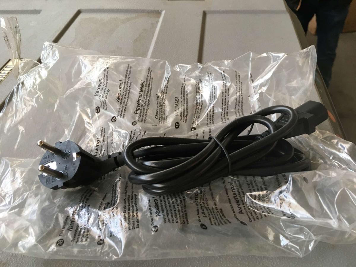 Hűtődoboz WAECO CF110 cool freezer 105L – termékfotó felülnézet