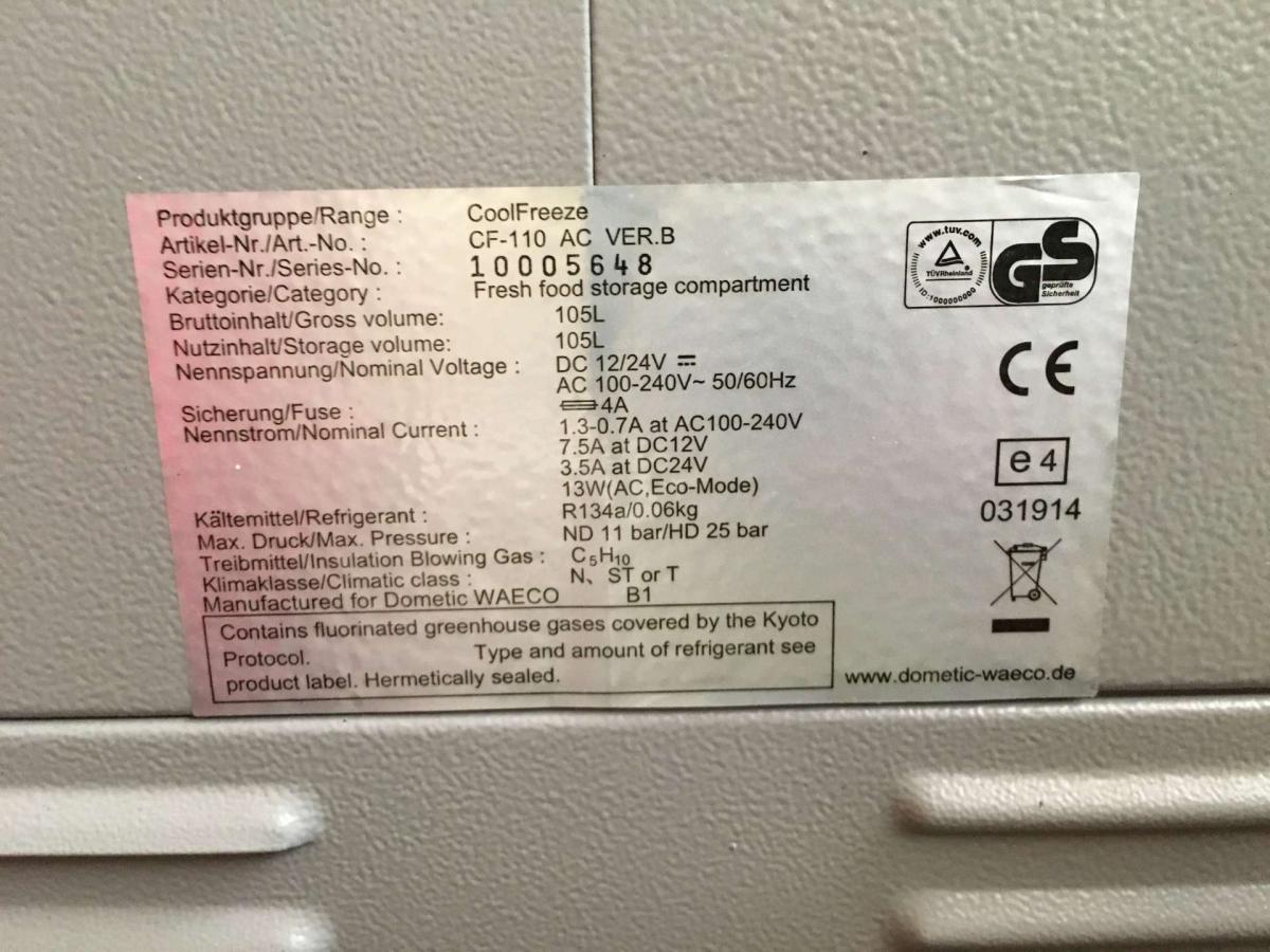 Hűtődoboz WAECO CF110 cool freezer 105L – termékfotó alulnézet