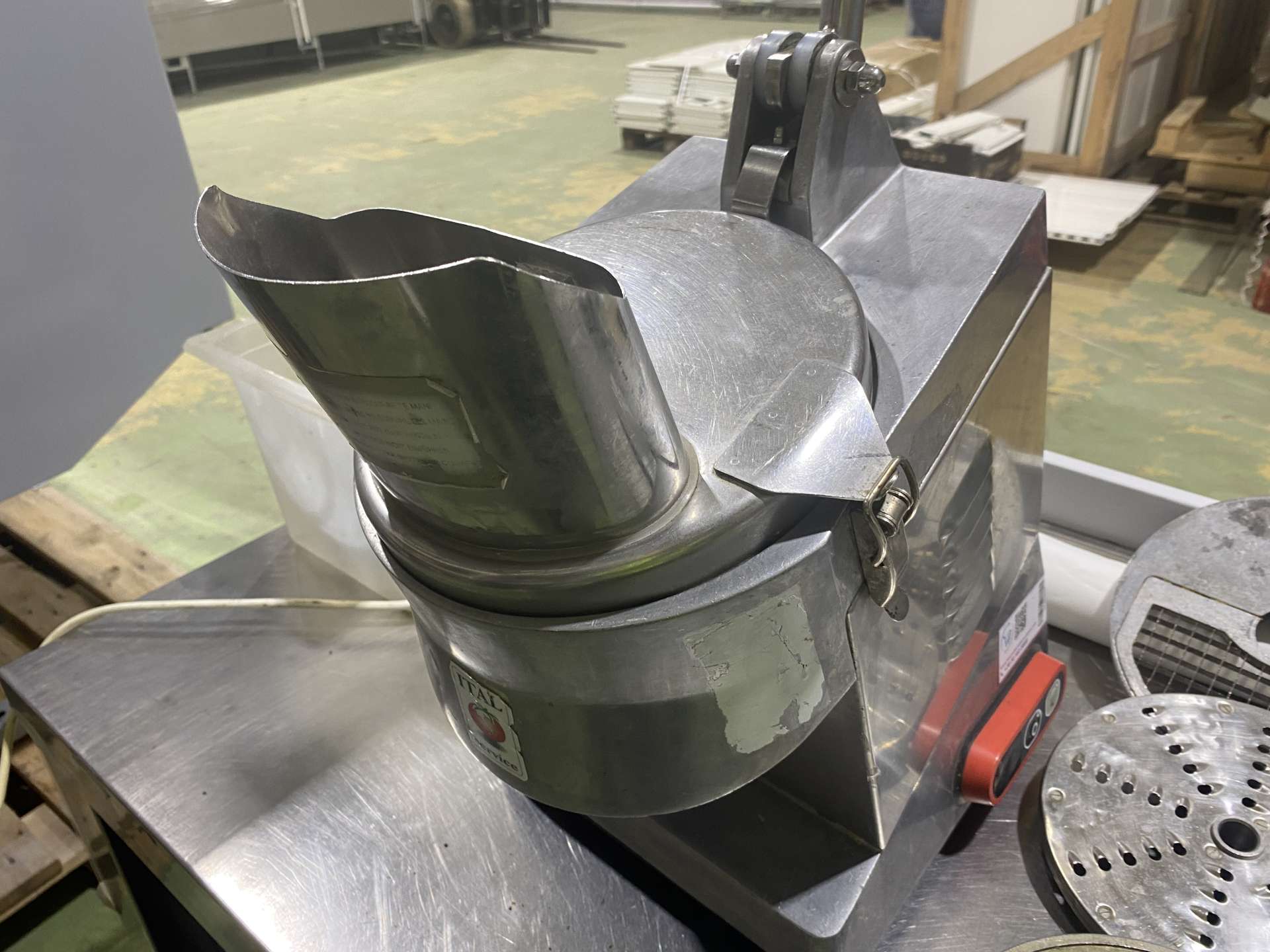 Zöldségaprító 6 darab tárcsával "ITAL"