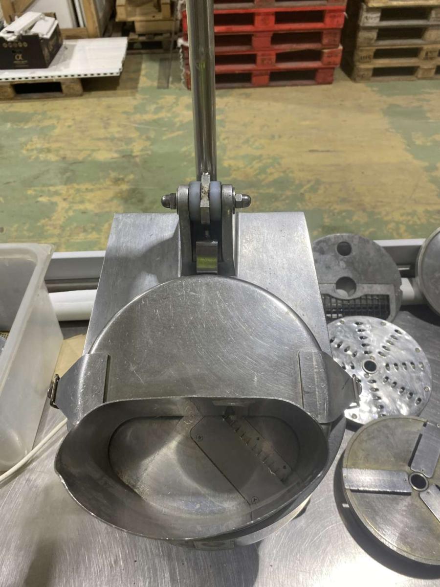 Zöldségaprító 6 darab tárcsával "ITAL" – termékfotó bal oldalról