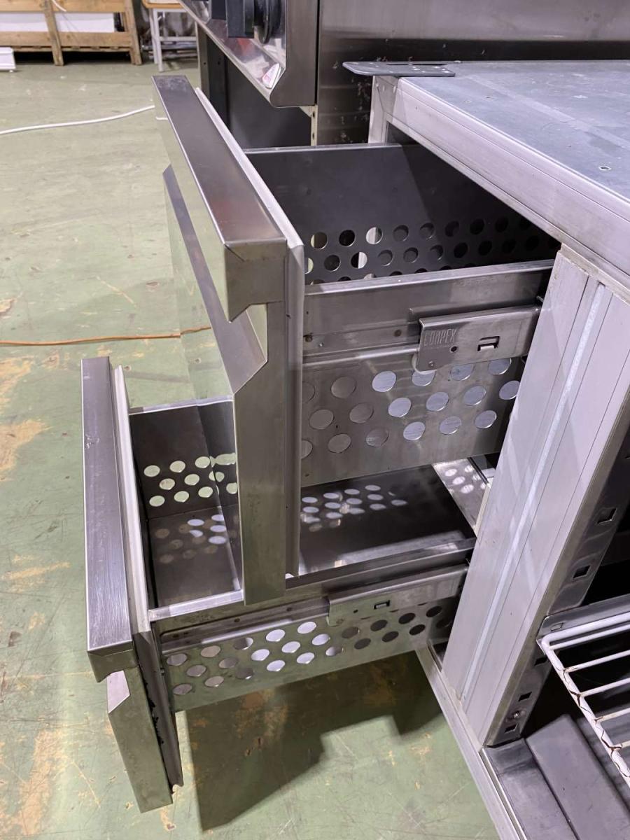 Hűtött munkaasztal ILSA 135*70*85 + munkaasztal – termékfotó felülnézet