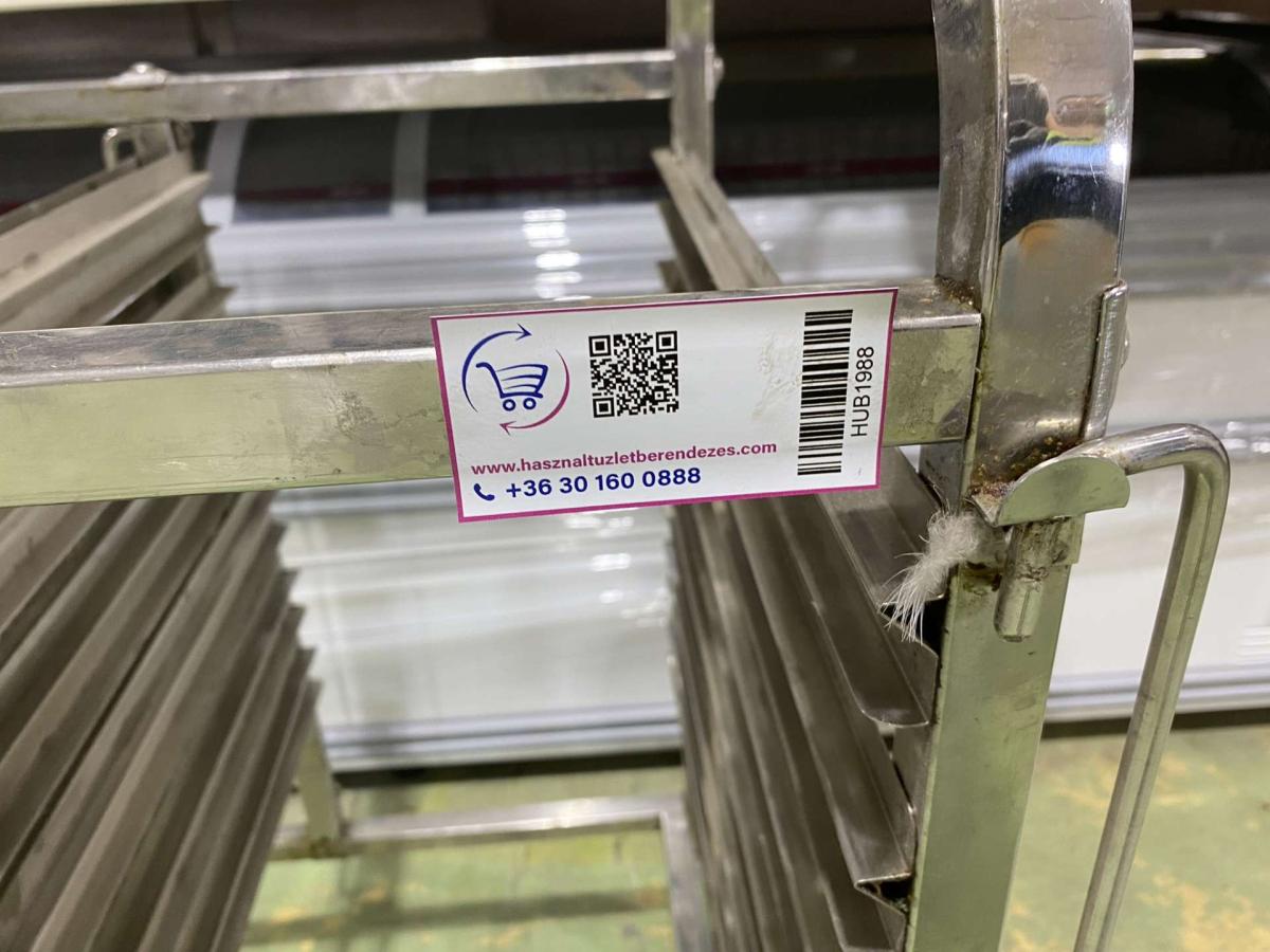 Rozsdamentes tálcaszállító kocsi 75*58*100 – termékfotó alulnézet