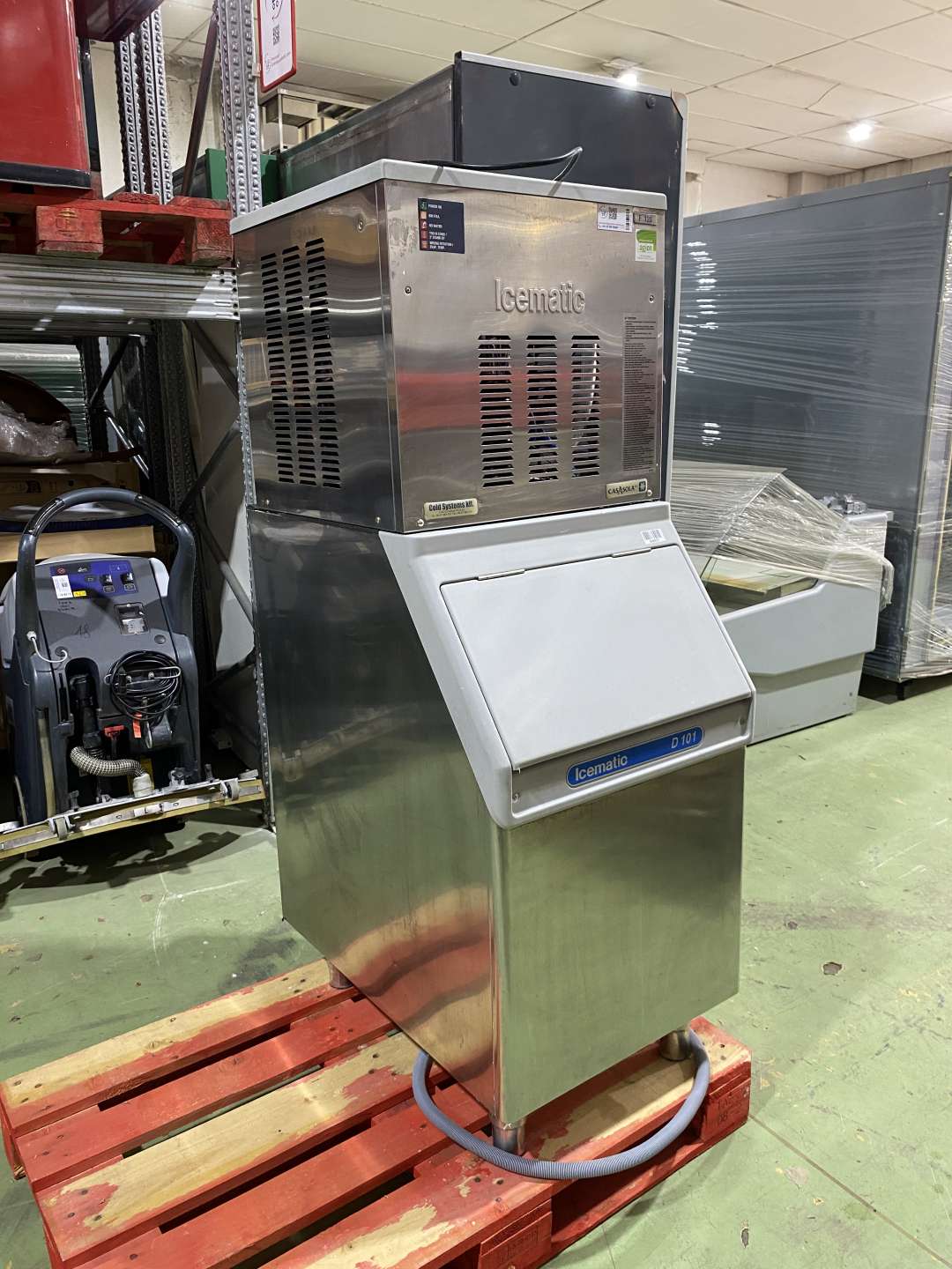 Jégkásagép Icematic F120 + D101 tartály; jéggép