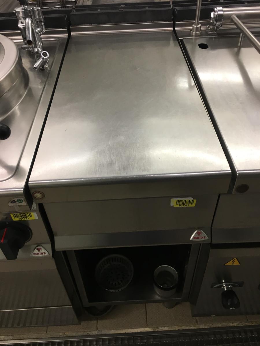 Berto's N9T 4M neutrális elem 40*40*90 BERTOS – termékfotó jobb oldalról